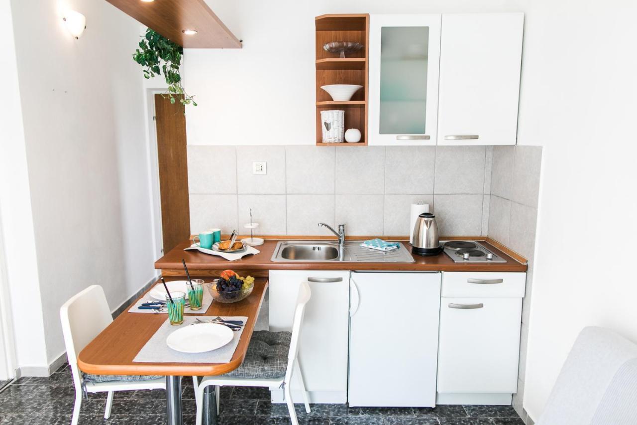 Apartmani Sanja Vodice Exterior foto
