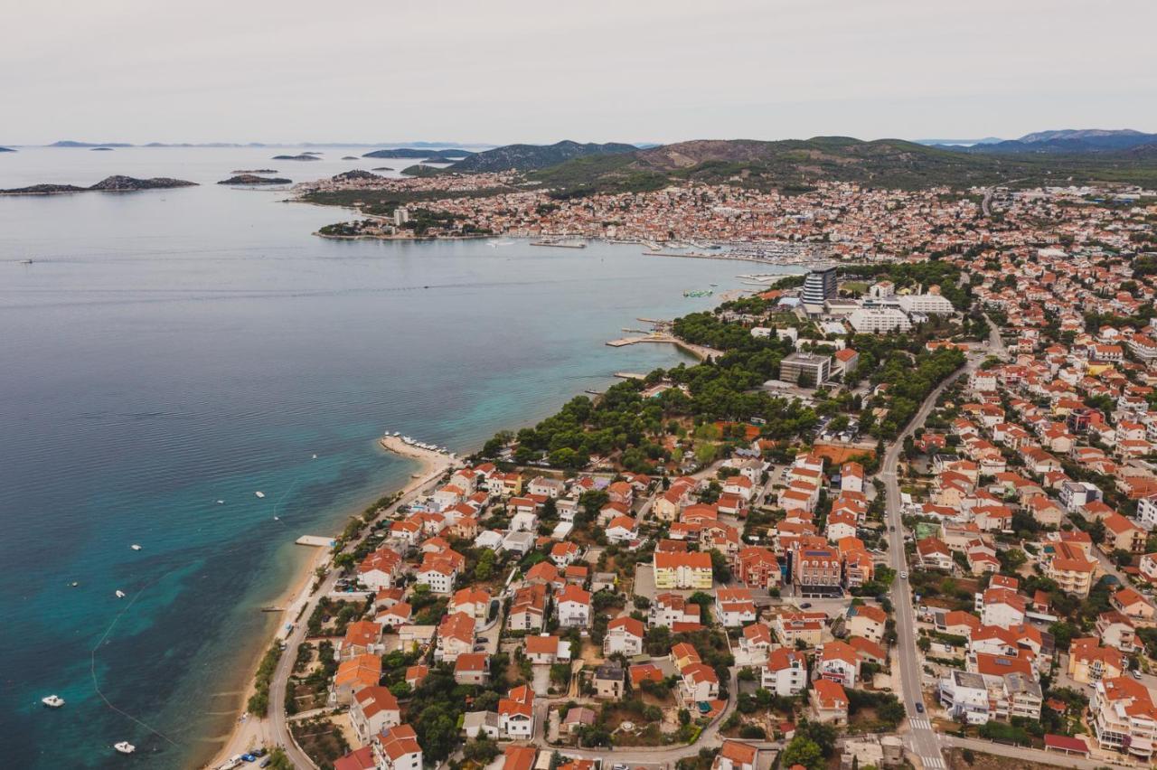 Apartmani Sanja Vodice Exterior foto