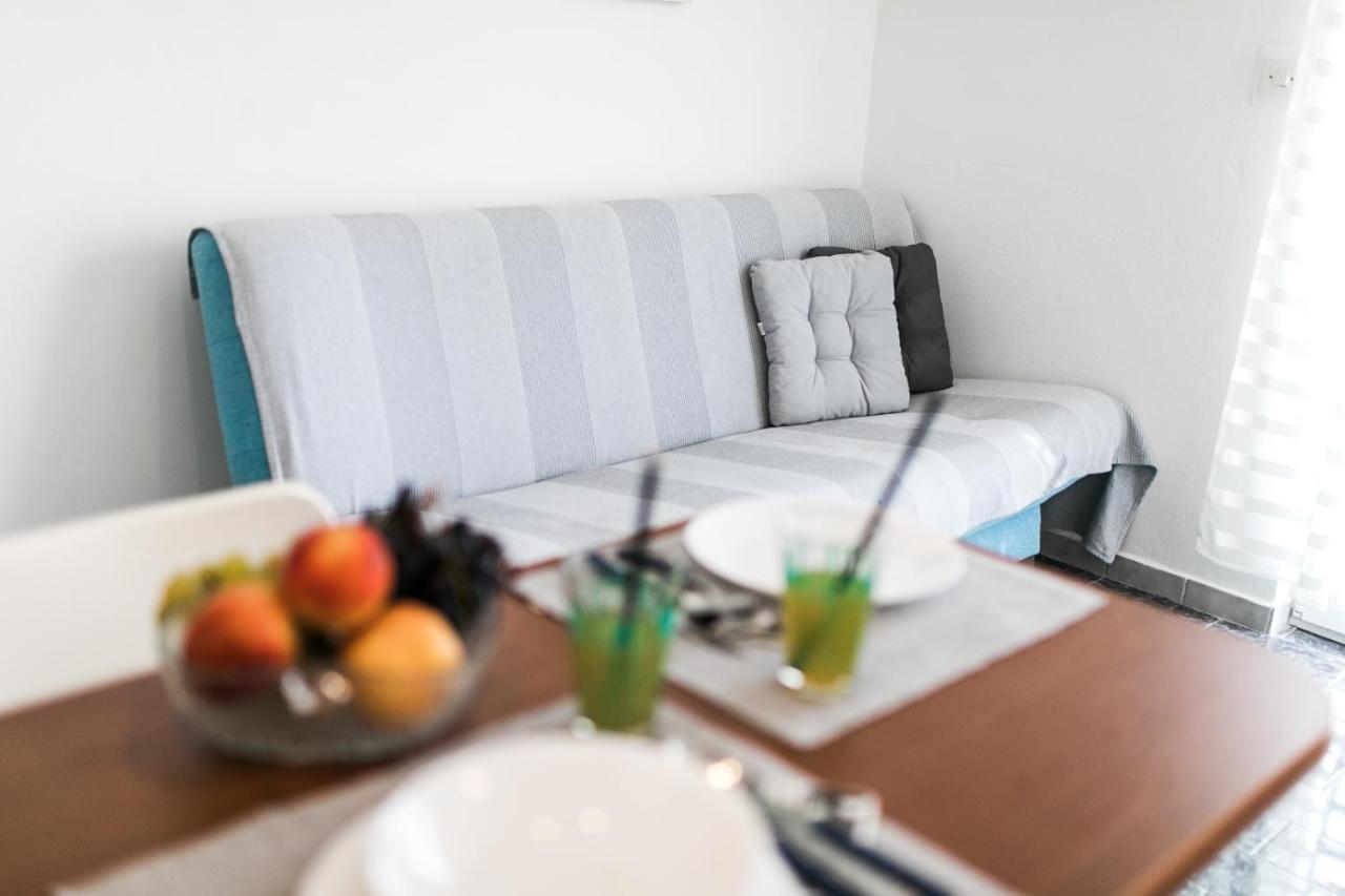 Apartmani Sanja Vodice Exterior foto